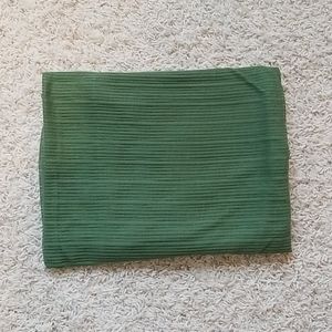 Ribbed, green, lightweight scarf